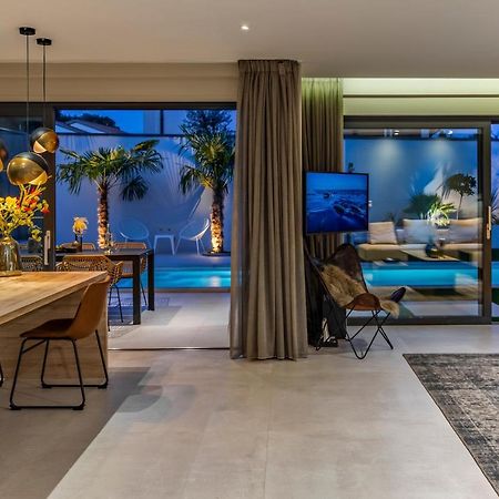 Superb Design Villa メドゥリン エクステリア 写真